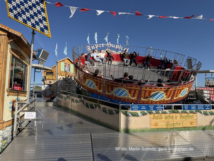 Hupferl auf dem Nürnberger Frühlings Volksfest 2026 (©Foto: Martin Schmitz)