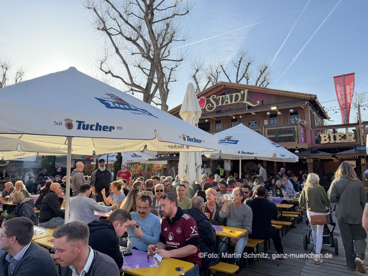 Stadl auf dem Nürnberger Frühlings Volksfest 2026 (©Foto: Martin Schmitz)