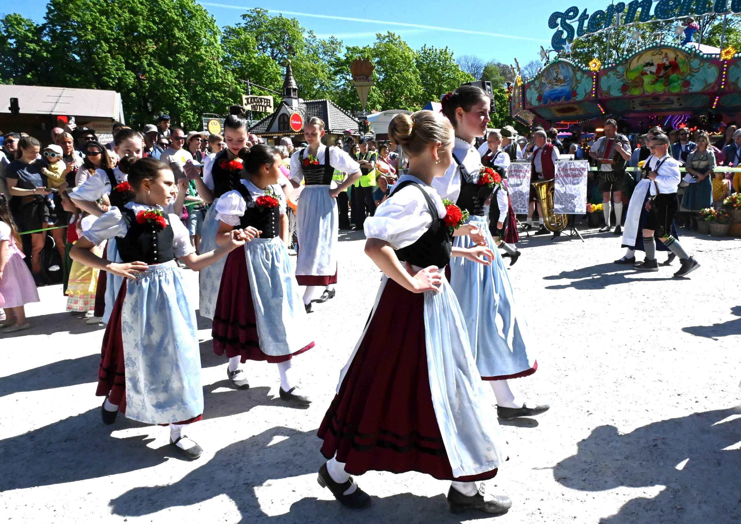 Maidult 2026 hat begonnen (©Foto: Ingrid Grossmann)