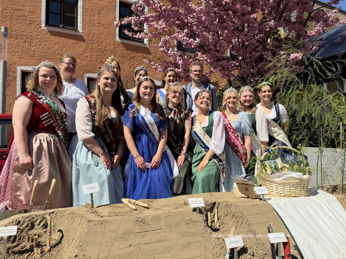 Spargel- und Genussfest Schrobenhausen am 25.04.2026 in der Altstadt Schrobenhausen (©Foto: Martin Schmitz)