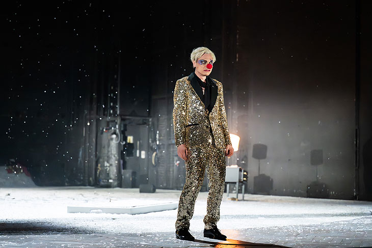 Cabaret im Resi: Vincent Glander (©Foto: Monika Rittershaus)