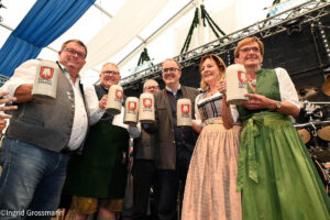 Truderinger Festwoche - Volksfest 2026 (©Foto: Ingrid Grossmann)