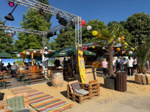 Lohhofer Beach auf dem 73. Lohhofer Volksfest 2026 vom 22.05.-31.05.2026 (©Foto: Martin Schmitz)