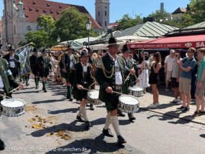 Einzug der Gespanne und Brauer beim Brauertag 2026 mit Freisprechung der Brauer am 20.06.2026 (©Foto: Martin Schmitz)