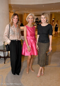 Mon Muellerschoen, Kristina Tröger (Präsidentin Club europäischer Unternehmerinnen), Sophie Neuendorf / Verleihung 4. „CeU loves Kunst“-Award / Club europäischer Unternehmerinnen verleiht Preis an Künstlerinnen / Hotel Mandarin Oriental / München / 8. Juni 2026 / Foto: Frank Rollitz / ABR-Pictures