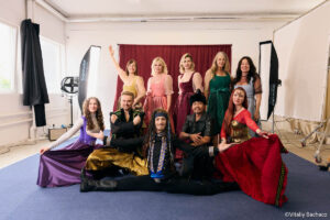 Dschinghis Khan mit Kathrin-Anna Stahl, Saskia Valencia, Victoria, Kopets, Nicole Belstler-Boettcher und Michaela Aschberger ©Foto: Vitaliy Bachaco