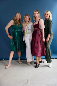 Nicole Belstler-Beottcher, Eva Grünbauer, Victoria Kopets, Saskia Valencia. TraumTrachten präsentiert neue Kollektion im Fotostudio S8 München mit VIPs (©Foto: Vitaliy Bachaco)