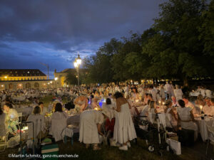 Diner en Blanc im Münchner Hofgarten am 02.07.2026 (©Foto: Martin Schmitz)
