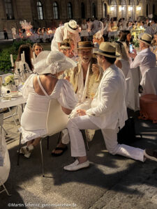 Diner en Blanc im Münchner Hofgarten am 02.07.2026 (©Foto: Martin Schmitz)