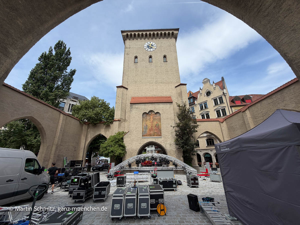 Wird am 10.06.2026 öffnen: Karl Valentin Musäum Wiedereröffnung im Isartor - auch im Innenhof wird gefeiert (©Foto: Martin Schmitz)