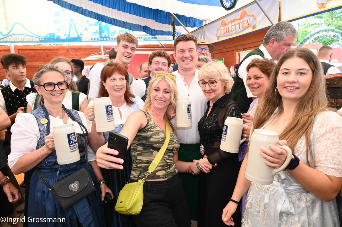 Anstich Bürgerfest Unterhaching 2026 (©Foto: Ingrid Grossmann)