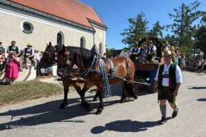 leonhardi Fahrt 2026 in Höhenkirchen-Siegertsbrunn (©Foto: Martin Schmitz)