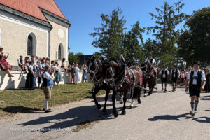 leonhardi Fahrt 2026 in Höhenkirchen-Siegertsbrunn (©Foto: Martin Schmitz)