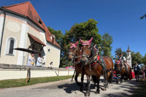 leonhardi Fahrt 2026 in Höhenkirchen-Siegertsbrunn (©Foto: Martin Schmitz)
