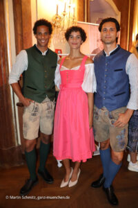 Oktoberfest-Kollektionspräsentation 2026 Trachten Angermaier im Silbersaal (©Foto:Martin Schmitz)