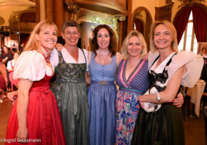 Angermaier Kollektions Präsentation im Deutschen Theater(ªFoto. Ingrid Grossmann)