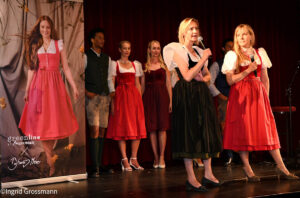 Angermaier Kollektions Präsentation im Deutschen Theater(ªFoto. Ingrid Grossmann)