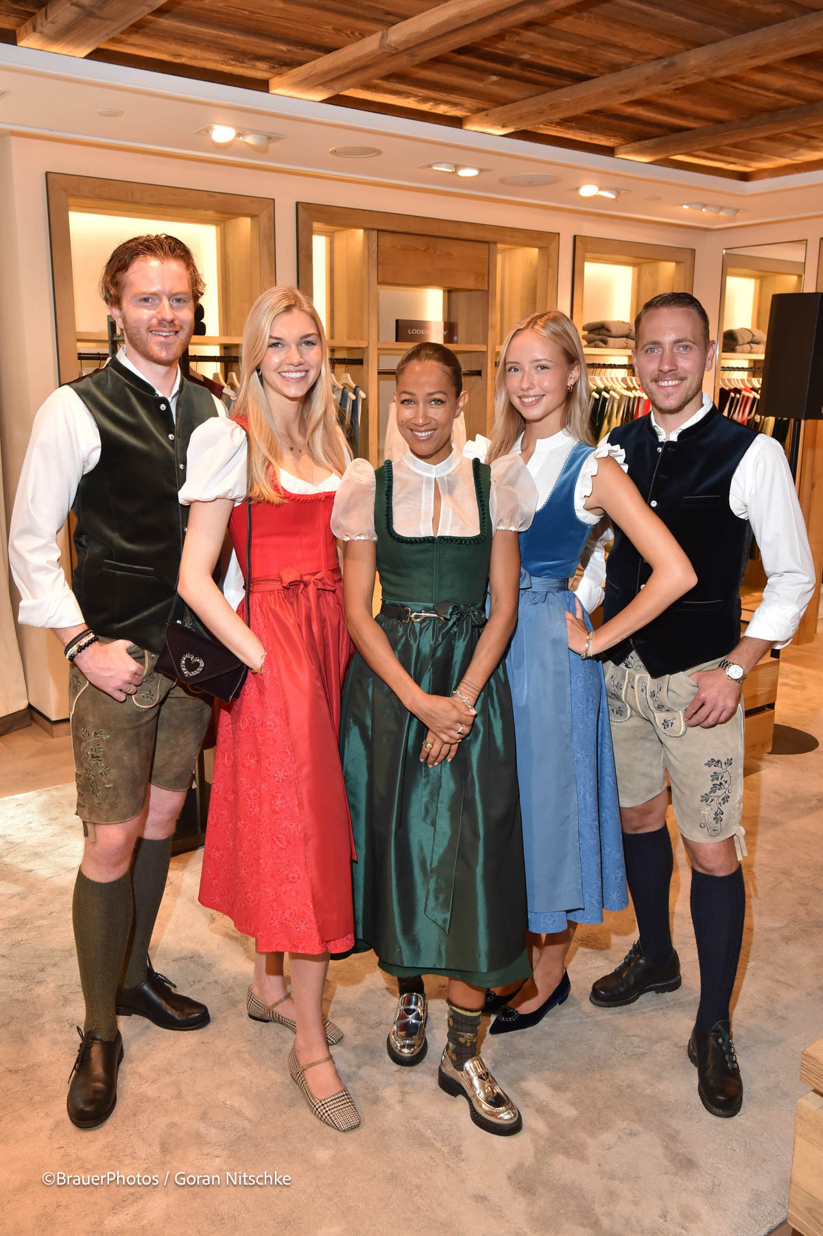 Rabea Schif mit Lara, Lennard, Ludwig, Luise (Lodenfrey Models)LODENFREY Trachtenfrühstück, München am 15.07.2026 (c) Foto: BrauerPhotos / G.Nitschke