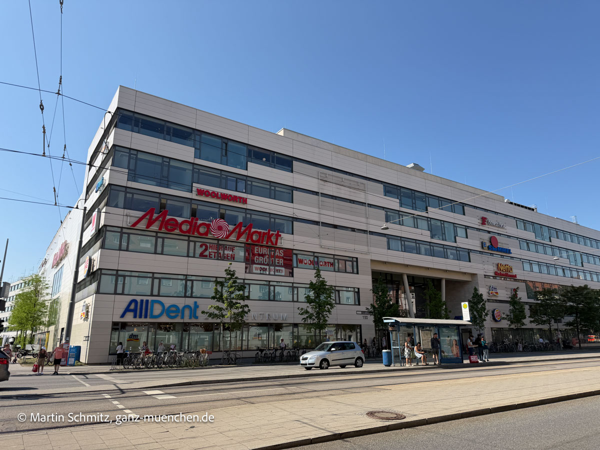 Eröffnung Woolworth daseinstein in Haidhausen (©Foto:Martin Schmitz)