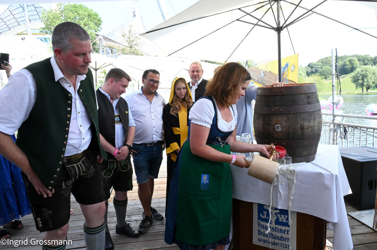 Anstich Verena Dietl: Sommerfestival Olympiapark 2026 (©Foto: Ingrid Grossmann)