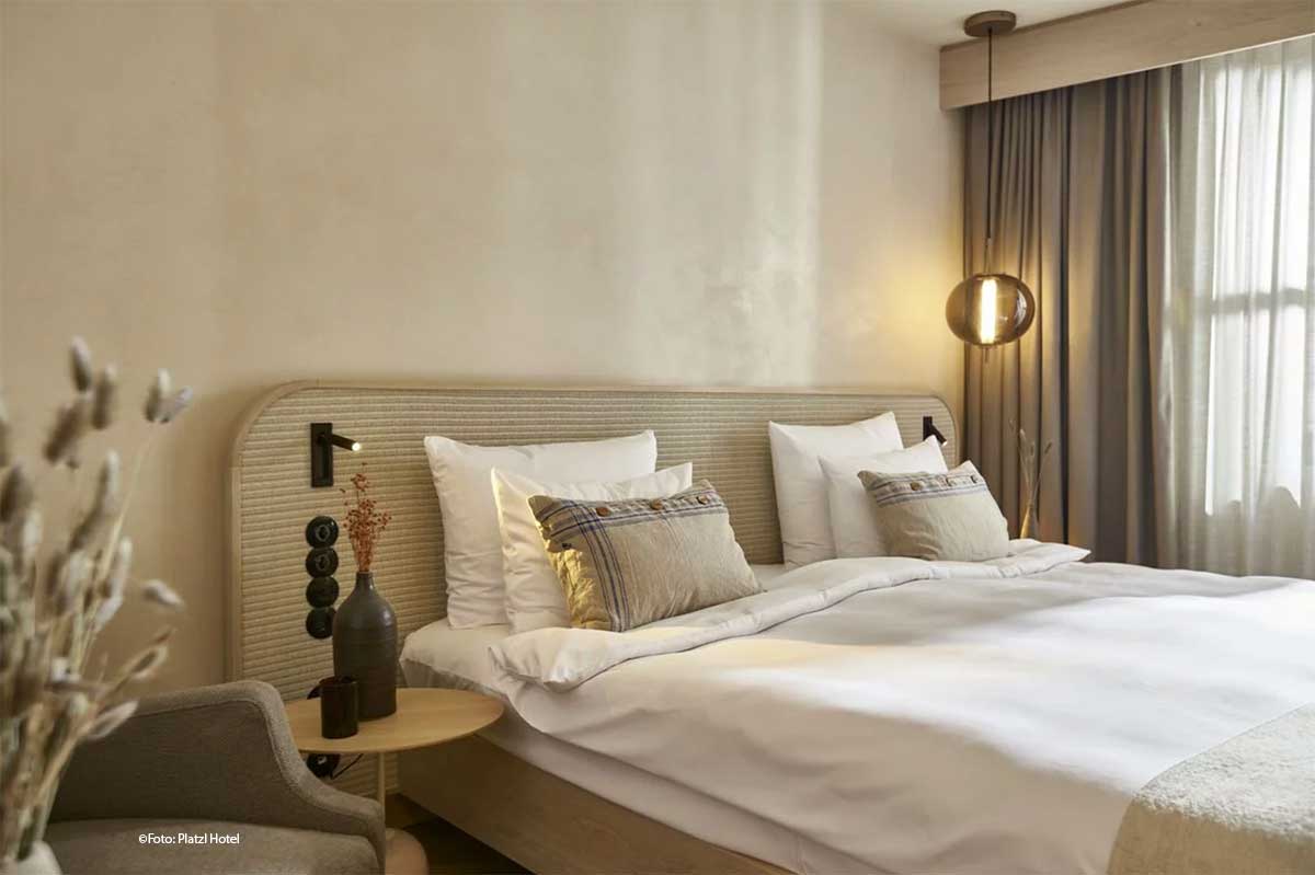 neue Doppelzimmer: 70 Jahre Platzl Hotel Feier (©Foto: Gaby Hildenbrandt)
