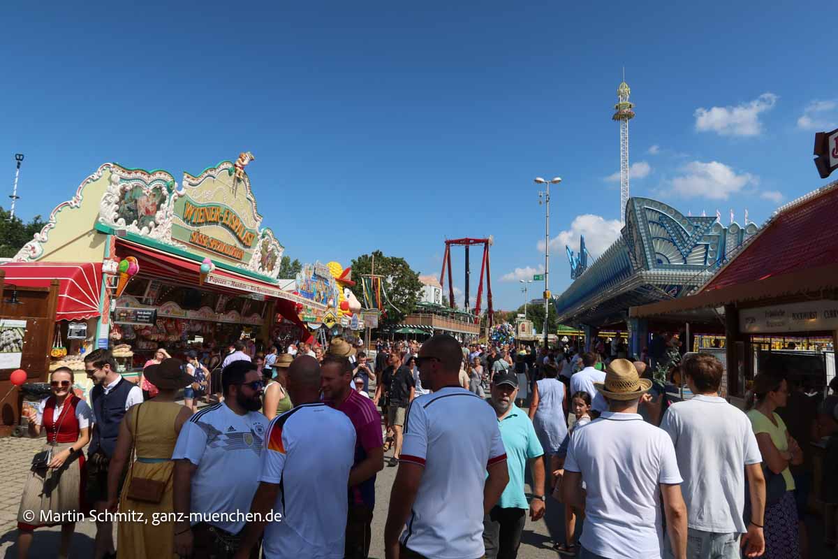Gäuboden Volksfest Straubing (©Foto: Martin Schmitz)