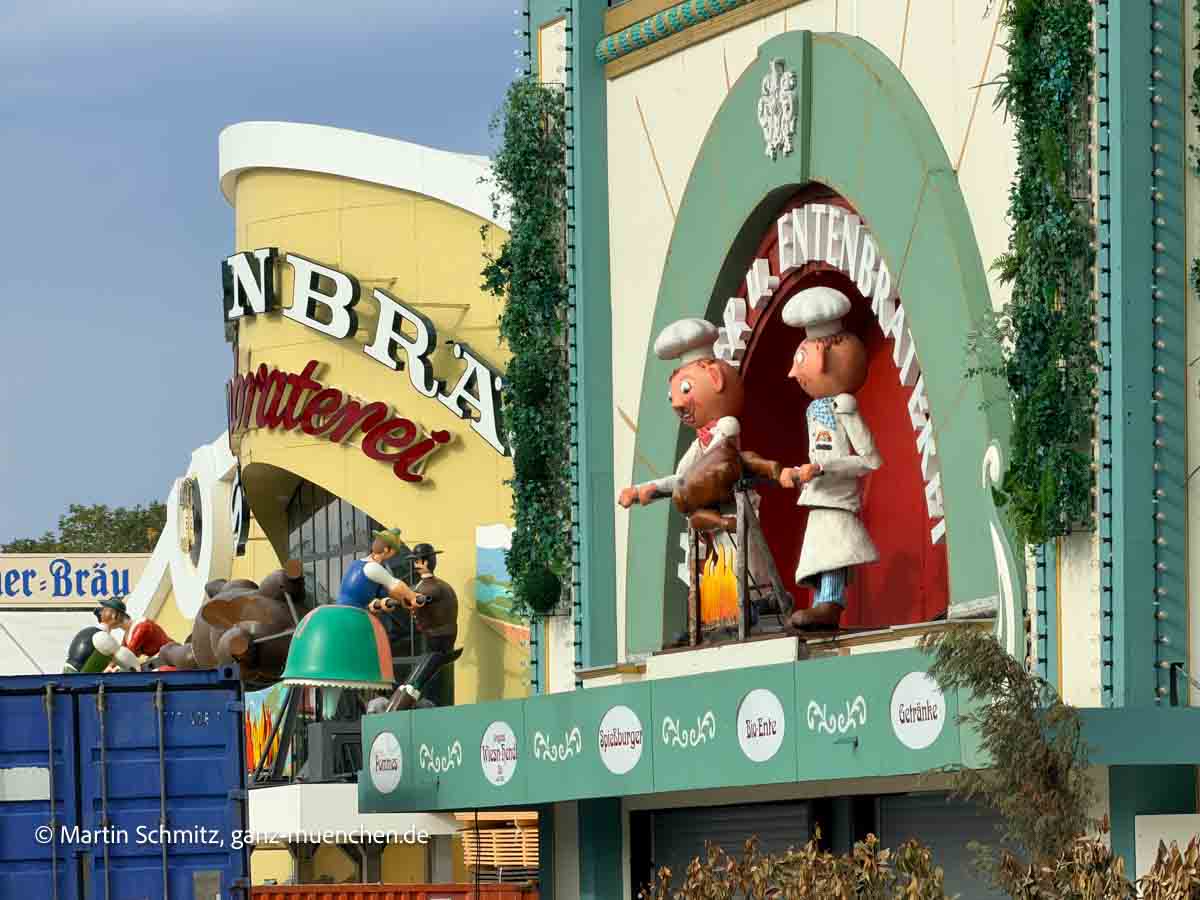 Ochsenbraterei und Ammer: Oktoberfest Aufbau Tag 53, Donnerstag 20.08.2026 (©Foto: Martin Schmitz)