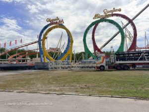 Olympia Looping: Wiesnaufbau Tag 71, 07.09.2026 Montag (©Foto: Martin Schmitz)
