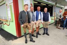 Besuch bei der Hühnerbraterei Poschner - Presserundgang Oktoberfest 2026 am 17.09.2026 (©Foto: Martin Schmitz)