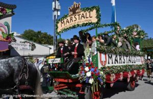 Marstall Festzelt Einzug der Wiesnwirte am 19.09.2026 (©Foto: Ingrid Grossmann)