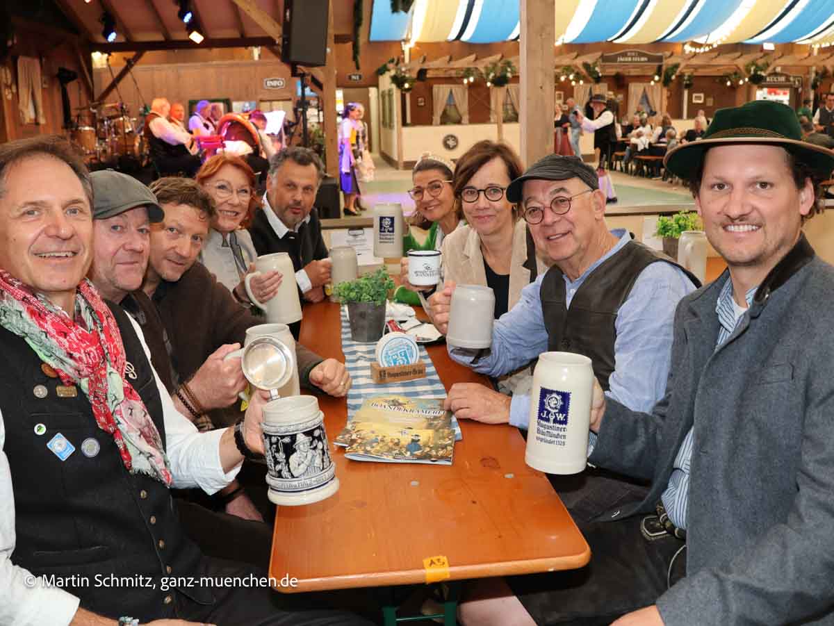 Künstlerstammtisch Boandlkramerei (©Foto: Martin Schmitz)