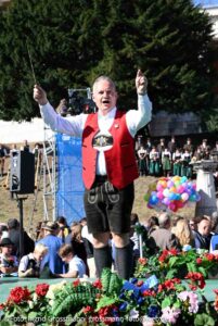 Platzkonzert unter der Bavaria am 27.09.2026 (©Foto: Ingrid Grossmann)