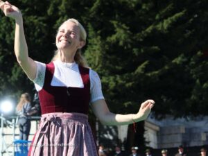 Platzkonzert am 2. Wiesnsonntag (©Foto: Martin Schmitz)