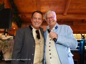 Gregor Glanz mit Michael Hartl bei der Marianne & Michael Wiesn 2026 in den Wildstuben (©Foto: Martin Schmitz)
