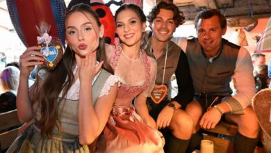 Doro Wermeschet, Susan Riedel, Niklas Mosch, Claudio Breitscheidel „Lloyd-Wiesn“ im Käfer-Zelt (©Foto: Petra Schönberger)