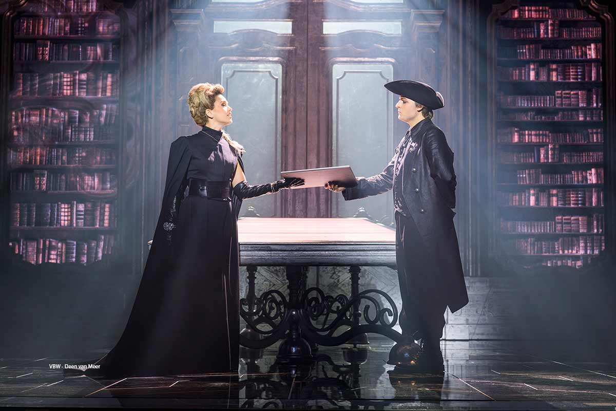 Szene aus "Maria Theresia - Das Musical" im Ronacher Wien. Quelle: VBW - Deen van Meer
