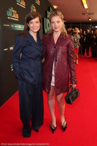 Produzentin Lena Schömann und Jella Haasebei der Premiere von "Der Perfekte Urlaub" im Mathäser Filmpalast am 19.10.2026 in München (©Foto: Gisela Schober/Getty Images für Constantin Film)