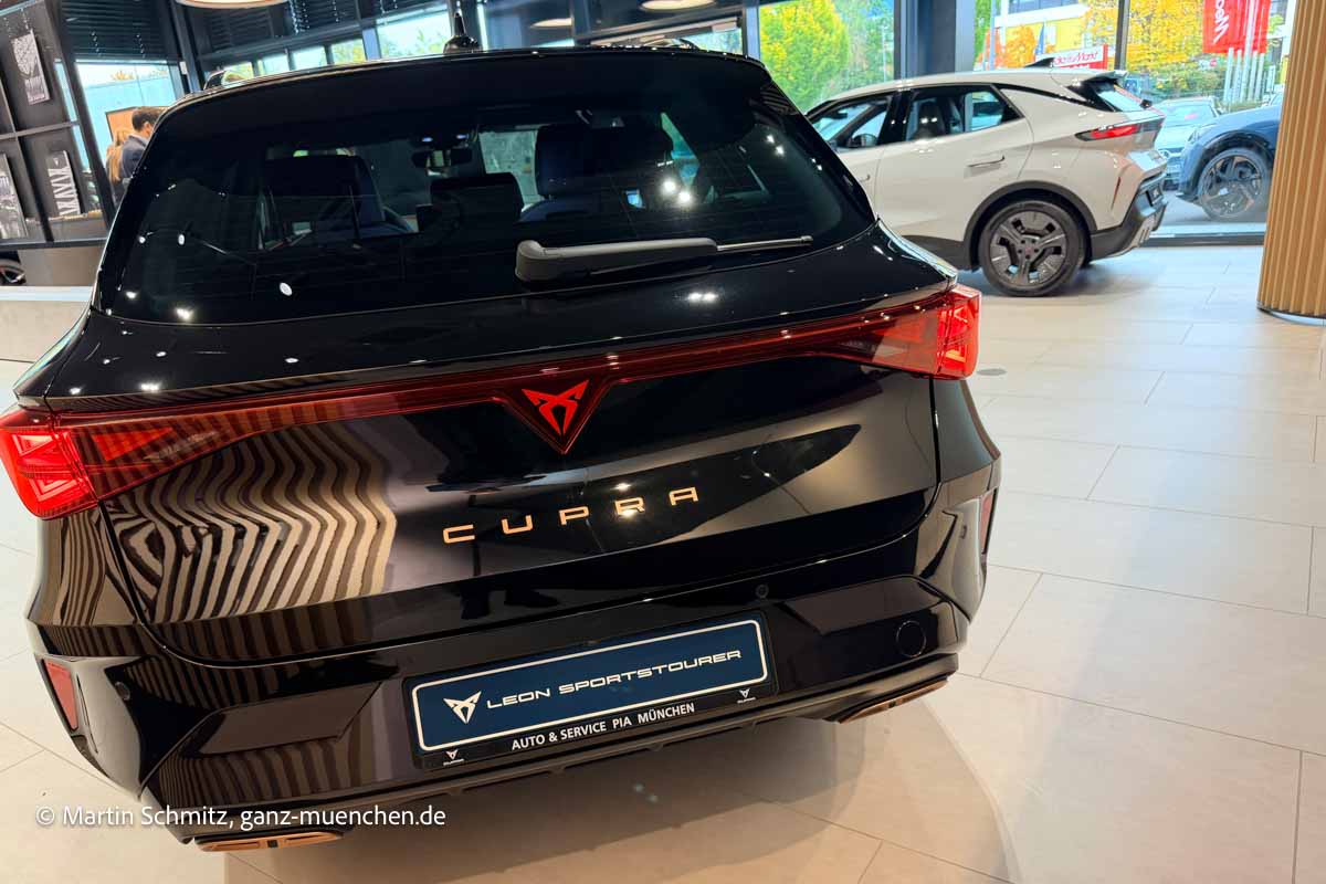 Auto & Service PIA eröffnet CUPRA Standort im Münchner Süden (©Foto: Martin Schmitz)