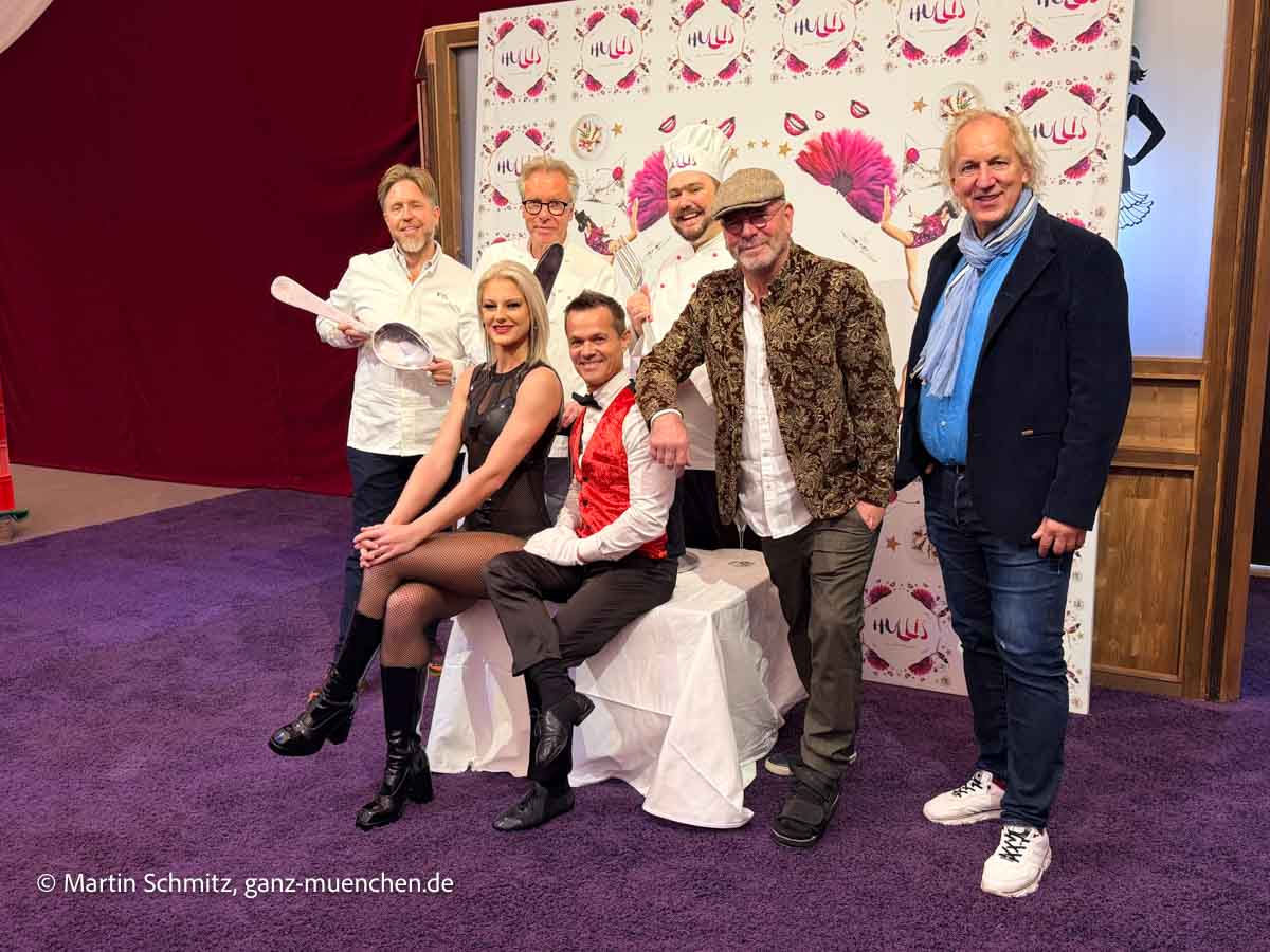 HULLIS 2026/27 im Spiegelzelt an der Motorworld (©Foto: Martin Schmitz)