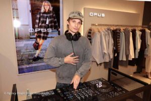 DJ Liam Taj (Sohn von Ursula Karven) TRETTER Style in Motion Night und Opening des Fashion Floor im Tretter Stammhaus in München am 22.10.2026 Agency People Image (c) Andy Knoth