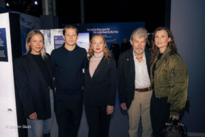 Polarwelten Premiere: Cheyenne Pahde, Max von der Groeben, Brigitte Hobmeier, Reinhold Messner, Diane Messner (©Foto: Johann Sturz)