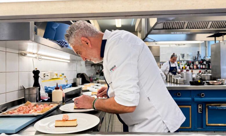 Mario Gamba in der Küche des Acquarello (©Foto:Elke Löw)